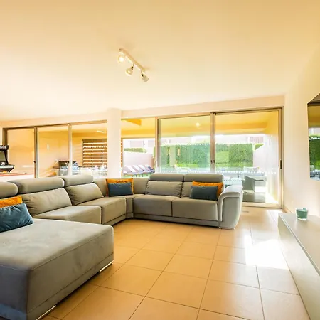 Golf Villa